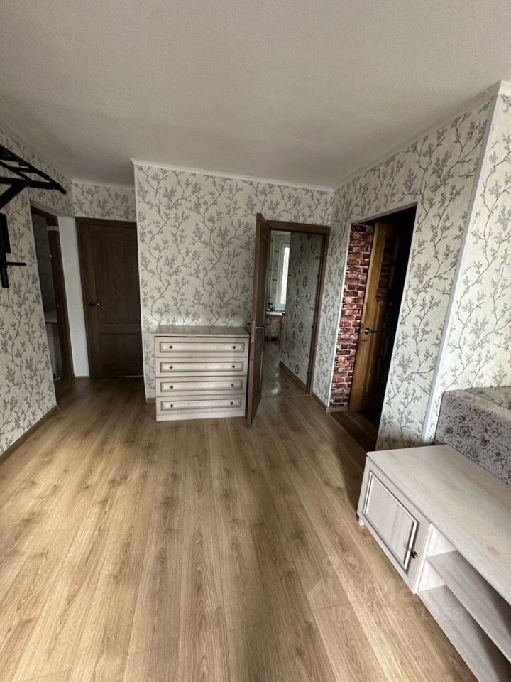 Продажа 4-комн квартиры на вторичном рынке Ленинский проспект, 131К2