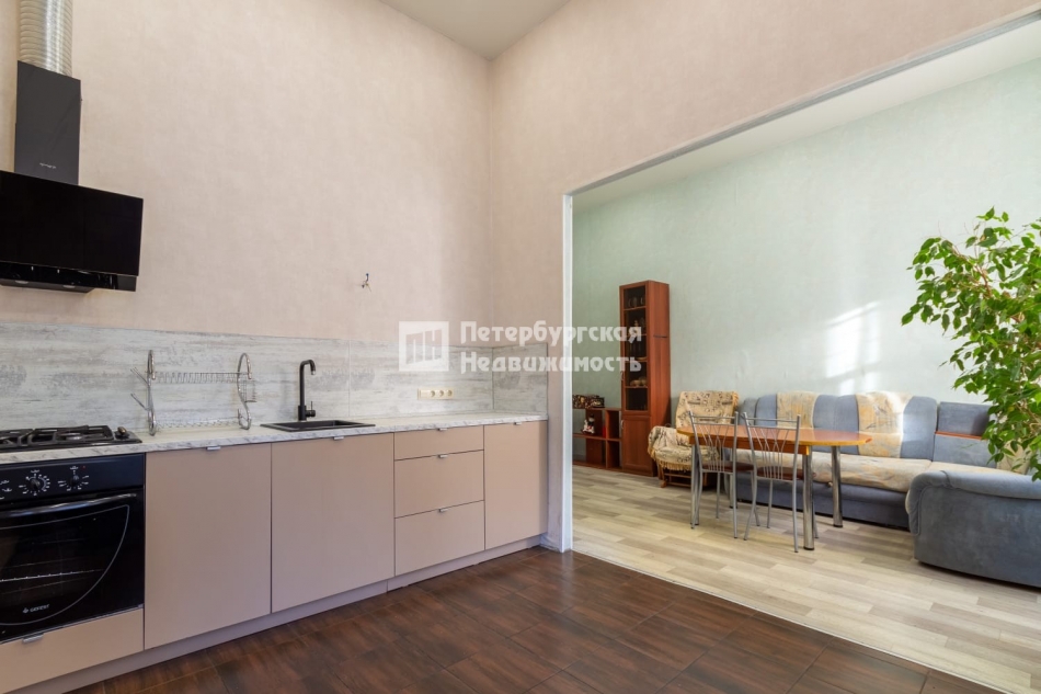 Аренда 3-комн квартиры на вторичном рынке ул Пестеля, д 14