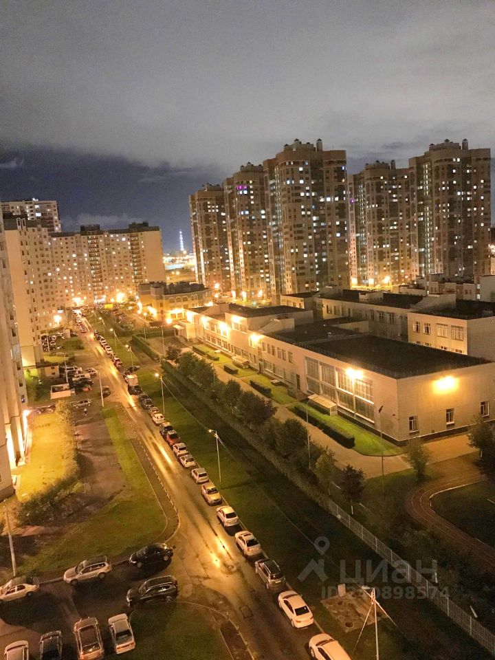 Продажа 1-комн квартиры на вторичном рынке Богатырский проспект, 52к1