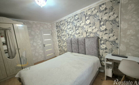 Продажа 3-комн квартиры на вторичном рынке Ивантеевка г, Бережок ул,  д. 7