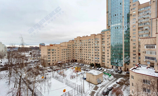 Продажа 2-комн квартиры на вторичном рынке улица Лёни Голикова,  д. 60