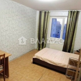 Продажа 3-комн квартиры на вторичном рынке Просвещения пр-кт,  д. 34/148