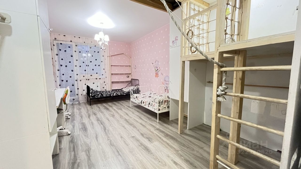 Продажа 3-комн квартиры на вторичном рынке Ново-Александровская улица, 14