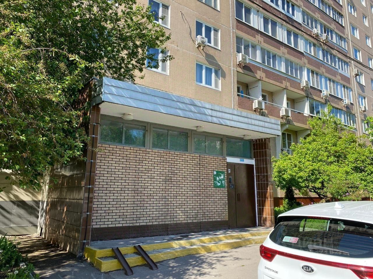 Продажа 1-комн квартиры на вторичном рынке Можайское шоссе, 15