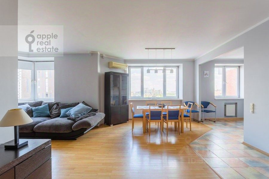 Продажа 3-комн квартиры на вторичном рынке улица Алымова, 3