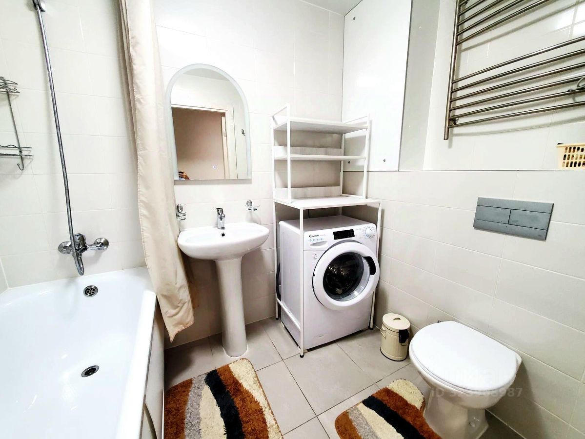 Аренда 2-комн квартиры на вторичном рынке улица Малое Понизовье, 4