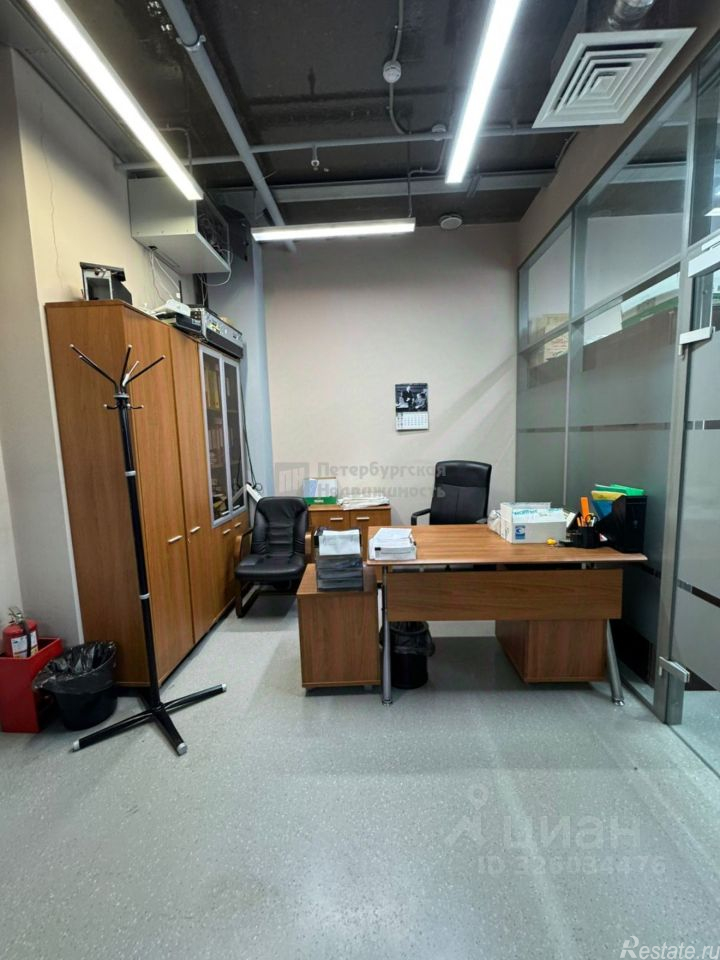 Продажа офиса Ленинский пр-кт,  д. 153