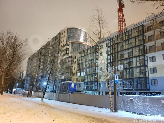 Продажа 1-комн квартиры на вторичном рынке Лабораторный пр-кт,  д. 23
