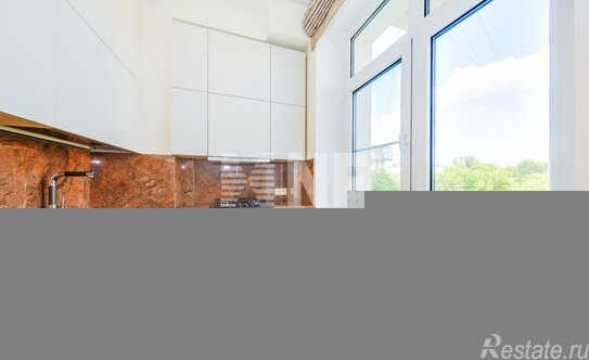 Продажа 2-комн квартиры на вторичном рынке Алымова улица,  д. 3