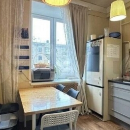 Продажа 3-комн квартиры на вторичном рынке ул Новопесчаная,  д. 11/6