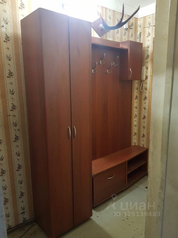 Продажа 2-комн квартиры на вторичном рынке Чехов, улица Гагарина, 47