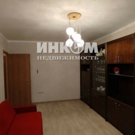 Продажа 2-комн квартиры на вторичном рынке ул Логинова,  д. 7,  к. 2