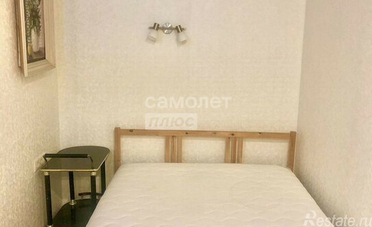 Продажа 1-комн квартиры на вторичном рынке Ломоносовский пр-кт,  д. 34А