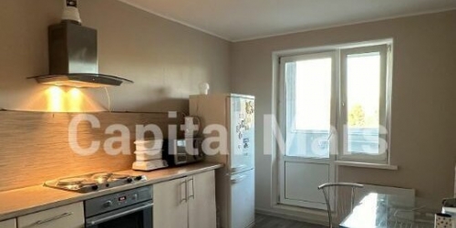 3-комн квартира улица Головачёва,  д. 27