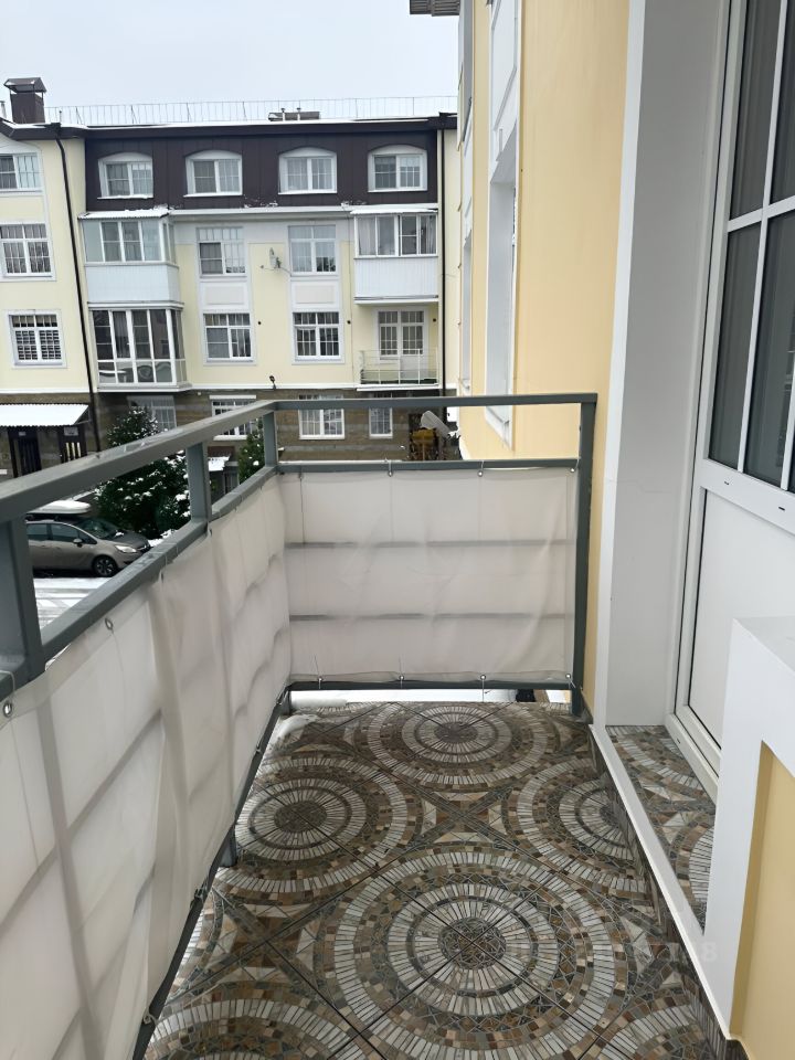 Продажа 2-комн квартиры на вторичном рынке пос. Стрельна, Санкт-Петербургское шоссе, 108