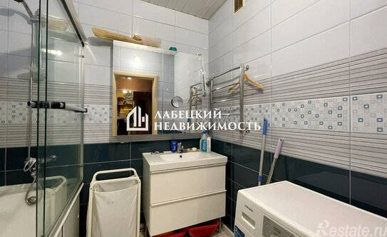 Продажа 1-комн квартиры на вторичном рынке Композиторов ул,  д. 18