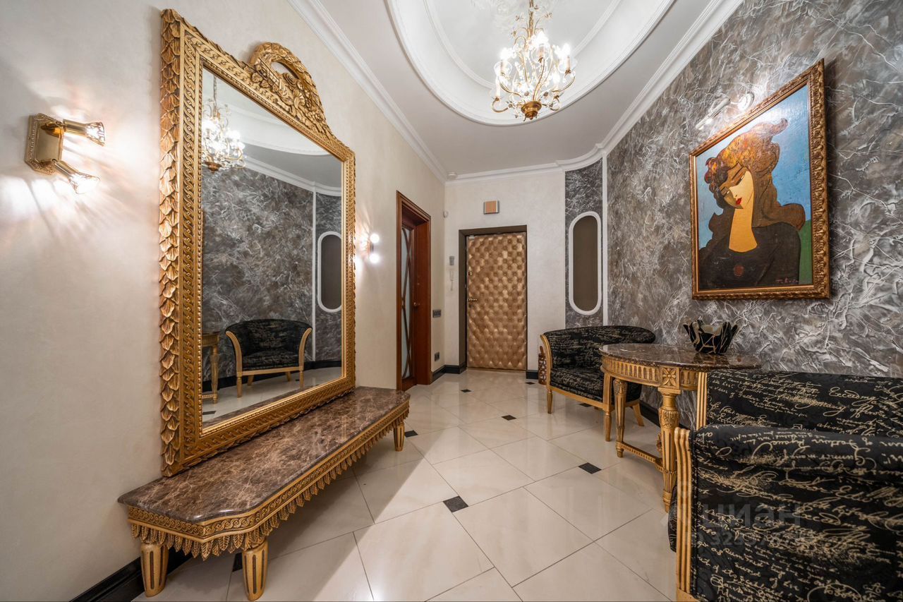 Аренда 4-комн квартиры на вторичном рынке улица Савушкина, 73