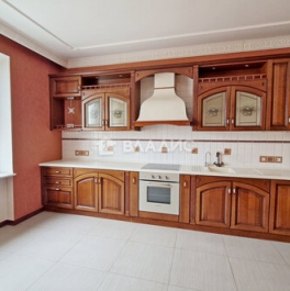 Продажа 3-комн квартиры на вторичном рынке Якиманка Б. ул,  д. 26