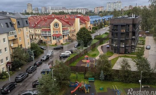 Продажа 2-комн квартиры на вторичном рынке Береговая улица,  д. 18 к4