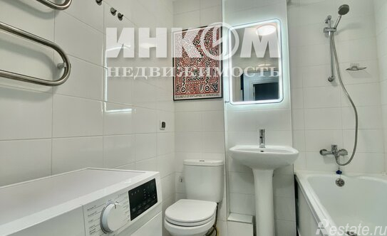 Продажа 1-комн квартиры на вторичном рынке улица Михайлова,  д. 30А к1