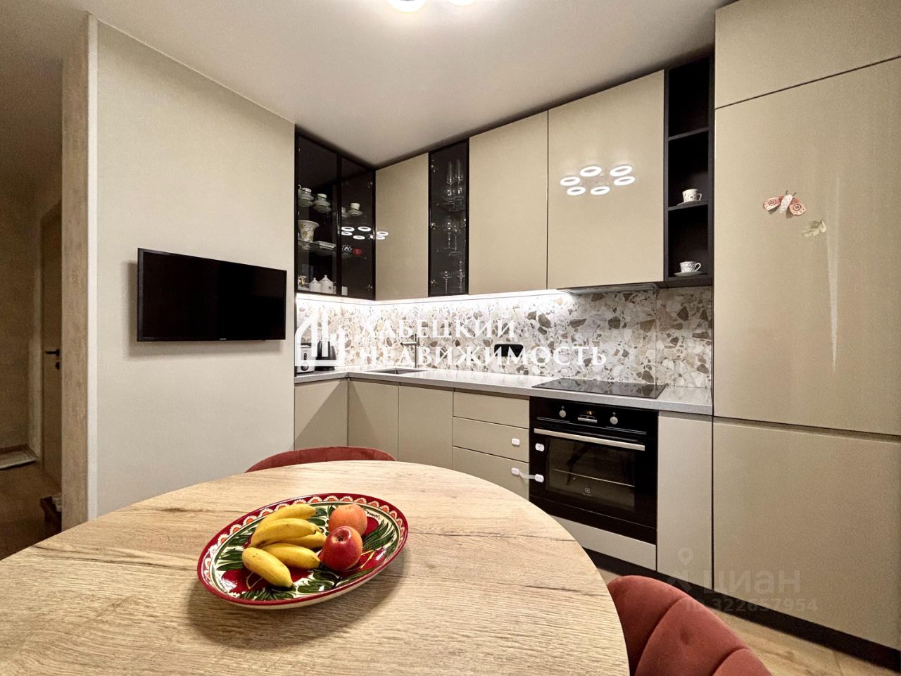 Продажа 2-комн квартиры на вторичном рынке Городок Б мкр, Люберцы, улица 3-е Почтовое Отделение,  д. 54