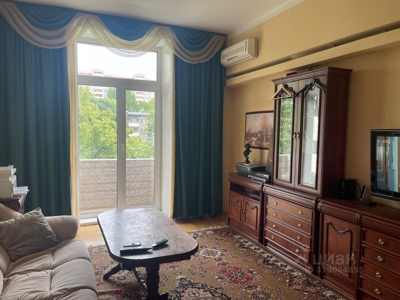 Аренда 2-комн квартиры на вторичном рынке Краснохолмская набережная, 13С1