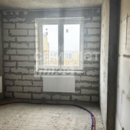 Продажа 2-комн квартиры на вторичном рынке Заречный, Полевая улица,  д. 4Б