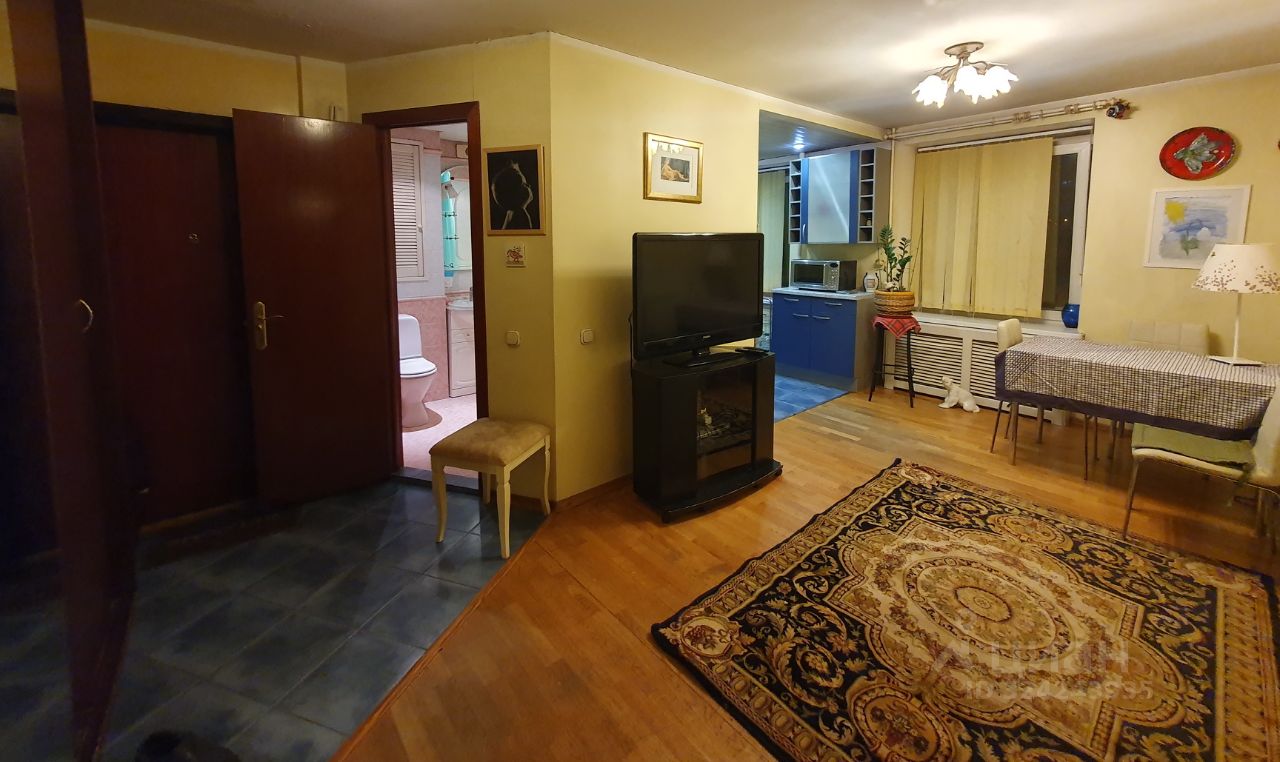 Аренда 3-комн квартиры на вторичном рынке Кантемировская улица, 31