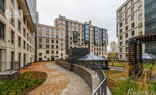 Продажа 3-комн квартиры на вторичном рынке Ремесленная улица,  д. 17 литА