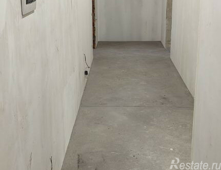 Продажа 2-комн квартиры на вторичном рынке Карташихина улица,  д. 19