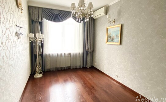 Продажа 3-комн квартиры на вторичном рынке Ямская 1-я ул,  д. 15/17