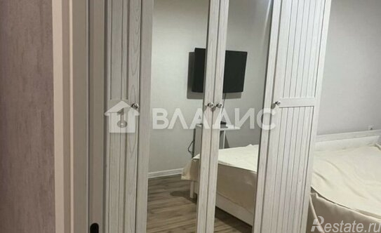 Продажа 2-комн квартиры на вторичном рынке Ангелов пер,  д. 8