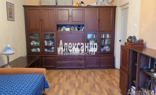 Продажа 3-комн квартиры на вторичном рынке Бобыльская дорога,  д. 57