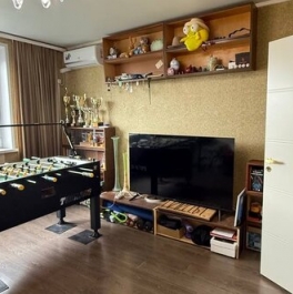 Продажа 2-комн квартиры на вторичном рынке Фруктовая улица,  д. 8 к1