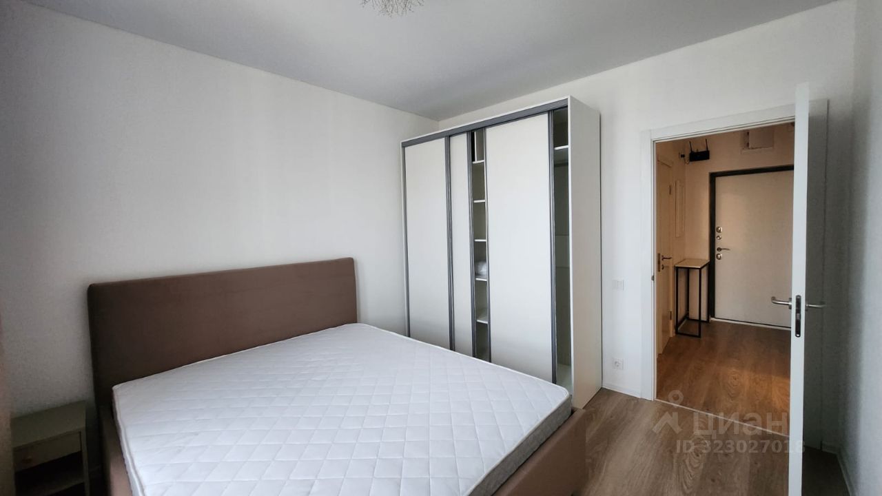 Аренда 2-комн квартиры на вторичном рынке д. Коробово, улица Авиаторов, 2