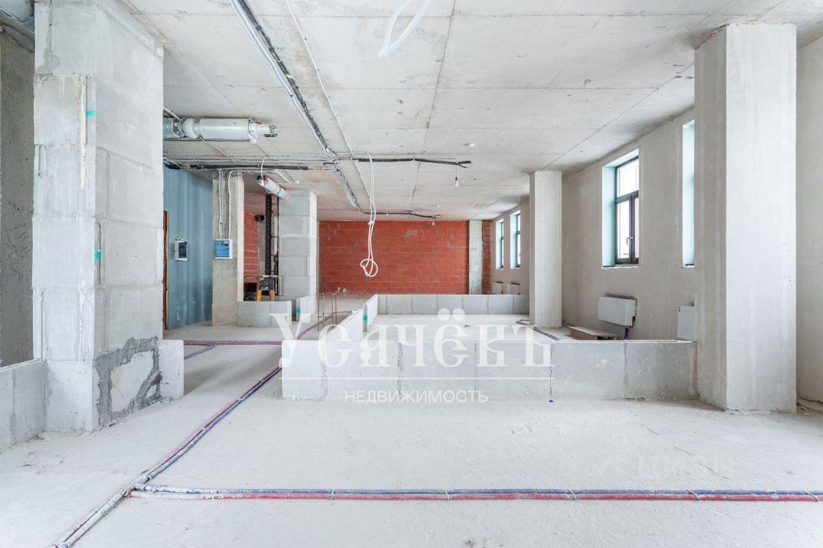 Продажа 3-комн квартиры на вторичном рынке Большая Никитская улица, 17С1
