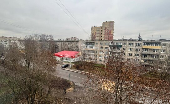 Продажа 2-комн квартиры на вторичном рынке Лосино-Петровский, улица Гоголя,  д. 1