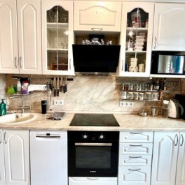 Продажа 2-комн квартиры на вторичном рынке Ленинский пр-кт,  д. 105 к4