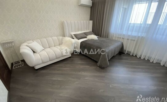 Продажа 1-комн квартиры на вторичном рынке ул Гурьянова,  д. 2,  к. 1