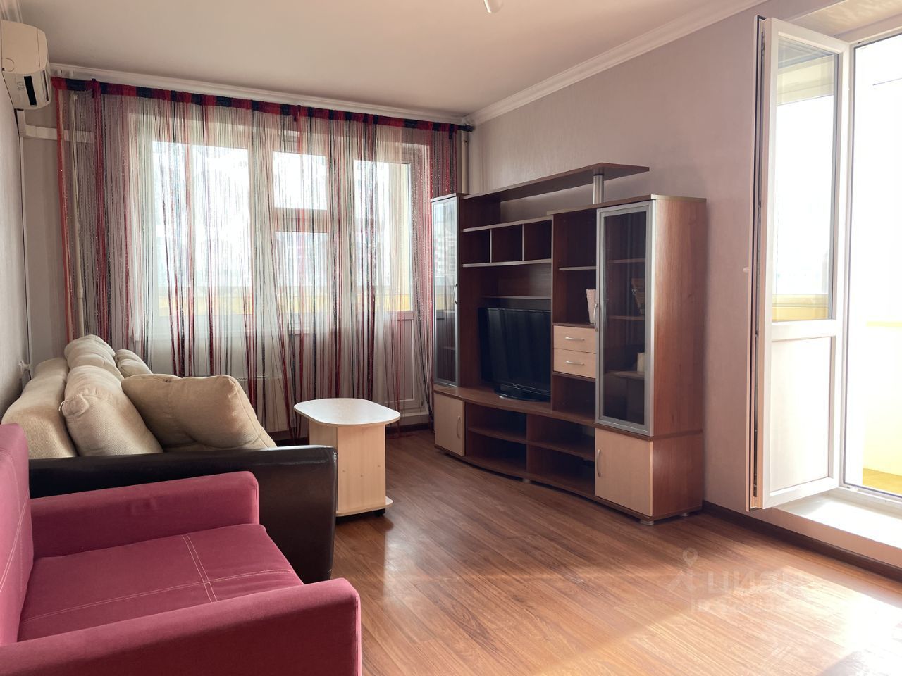 Аренда 2-комн квартиры на вторичном рынке Большая Очаковская улица, 1