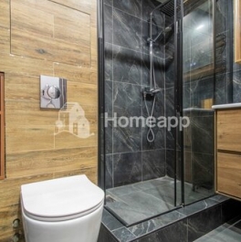 Продажа 1-комн квартиры на вторичном рынке Малахитовая улица,  д. 8 к2