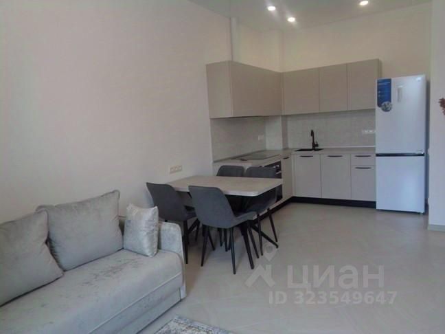 Аренда 2-комн квартиры на вторичном рынке улица Архитектора Власова, 71к2