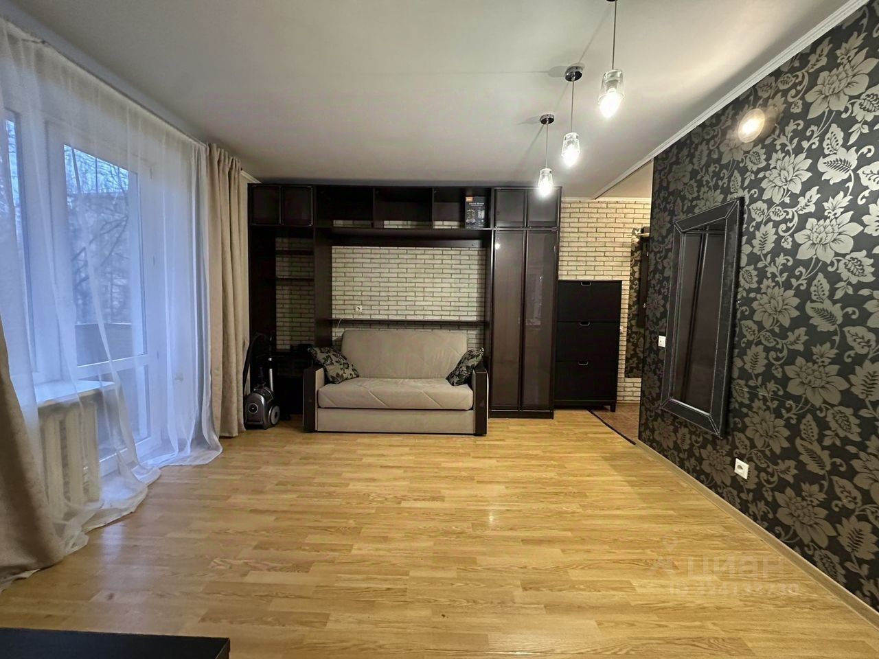Аренда 2-комн квартиры на вторичном рынке улица Черняховского, 7