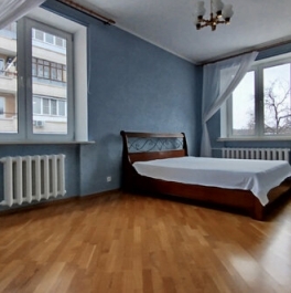 Продажа 3-комн квартиры на вторичном рынке улица Маршала Василевского,  д. 9 к3