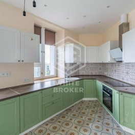 Продажа 3-комн квартиры на вторичном рынке улица Бутлерова,  д. 7Б