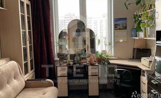 Продажа 1-комн квартиры на вторичном рынке ул Заводская,  д. 17