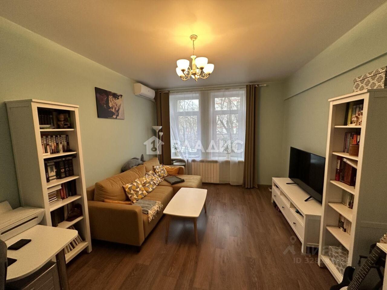 Продажа 2-комн квартиры на вторичном рынке Бронницкий переулок, 2