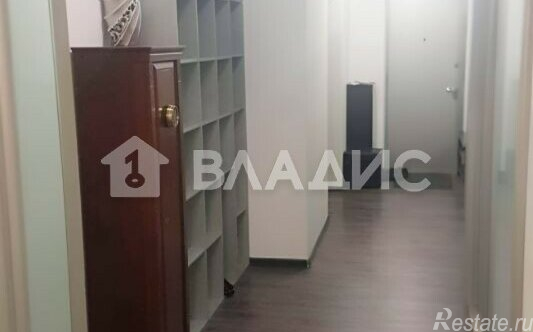 Продажа 3-комн квартиры на вторичном рынке Полтавская улица,  д. 47 к2