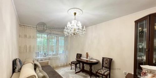 2-комн квартира Петергоф г, Разведчика б-р,  д. 8,  к. 2