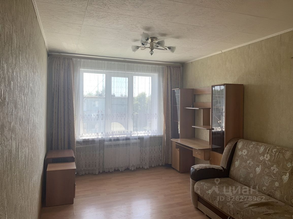 Продажа 2-комн квартиры на вторичном рынке Ступино, улица Авиаторов, 17